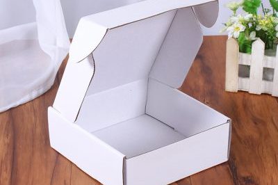 Colored Kraft Paper Corrugated Mailer Box (5)