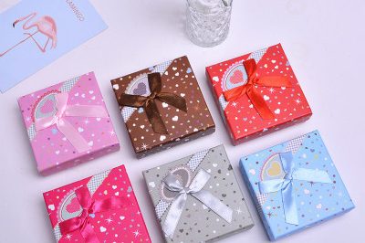 Gypsophila Paper Watch Box (3)