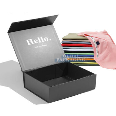 magnetic closure gift box with logo