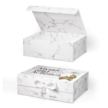 magnetic closure gift box with ribbon