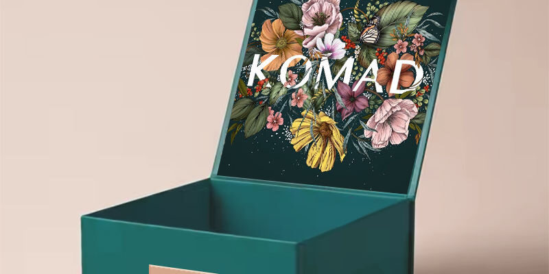 Custom Luxury Large Magnetic Closure Rigid Gift Box Matte Black (1) Luxury magnetic closure rigid gift box